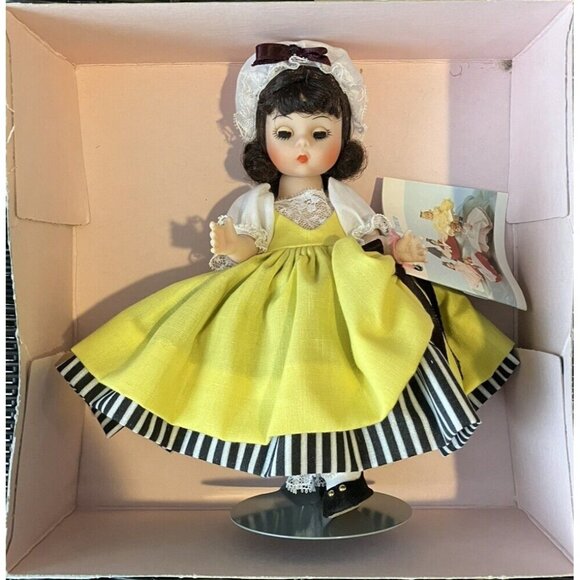 Madam Alexander 8 In. Dolls (4) For Parts/Repair - Picture 2 of 5